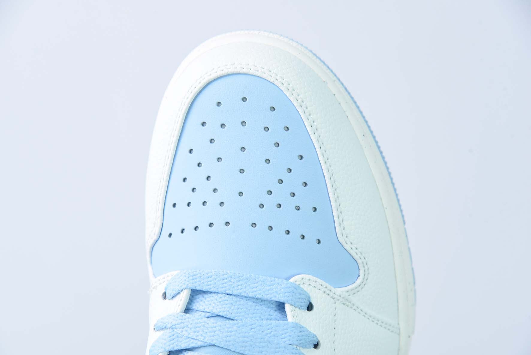 AIR JORDAN 1  "ICE BLUE" - DV1299-104