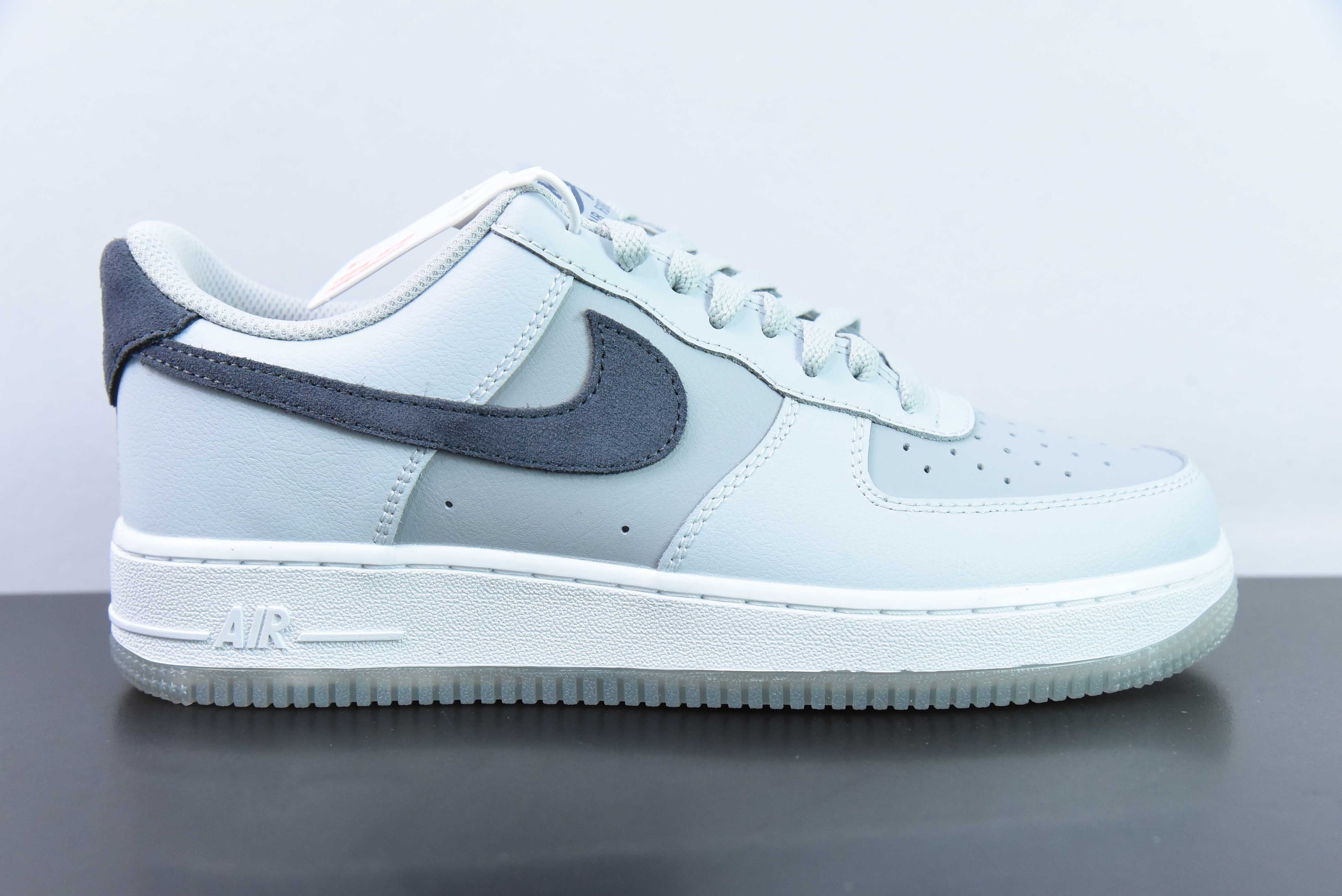 AIR FORCE 1 LOW '07  GREY/WHITE