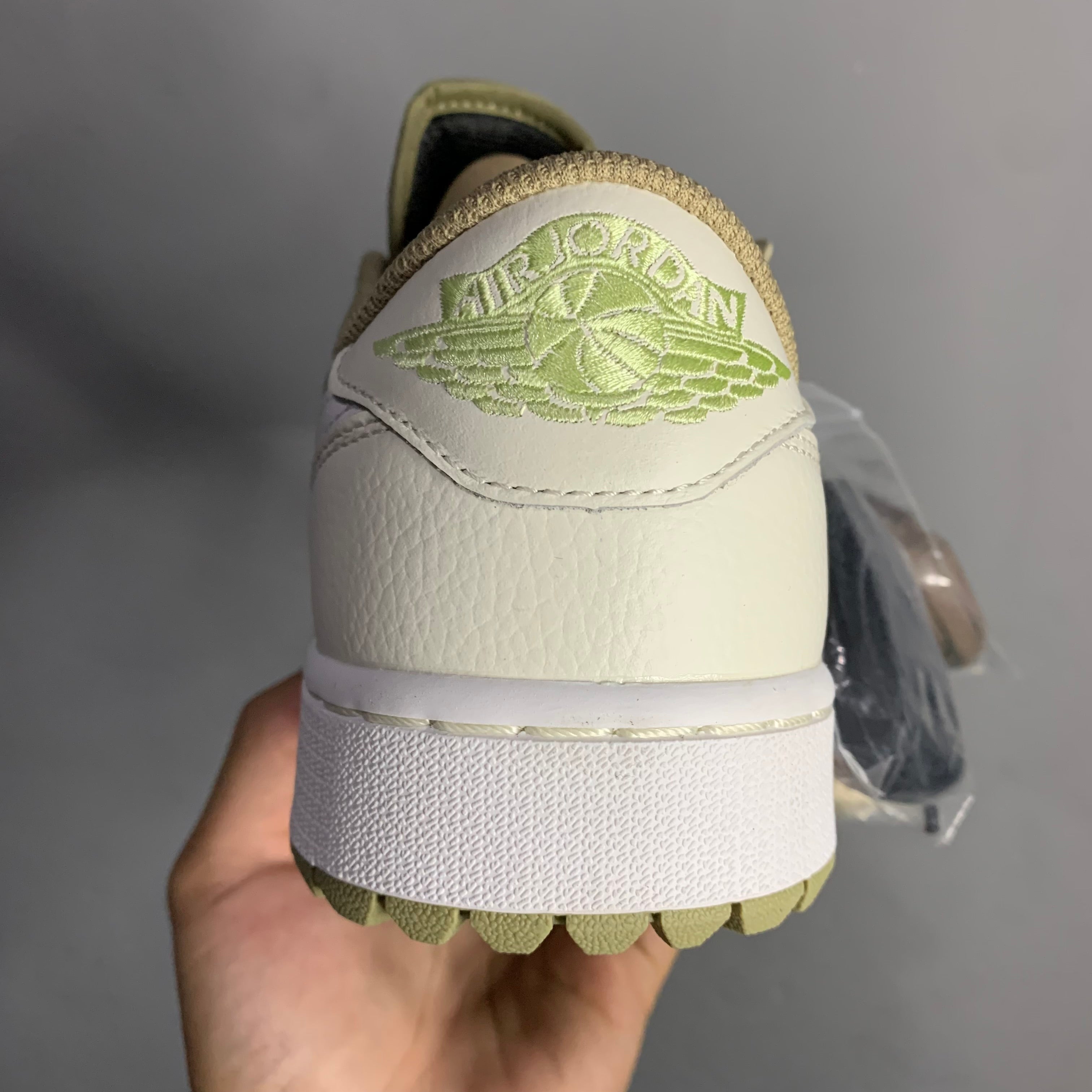 AIR JORDAN 1 LOW OG X TRAVIS SCOTT "GOLF" - FZ3124200 (PRONTA ENTREGA) 🇺🇸