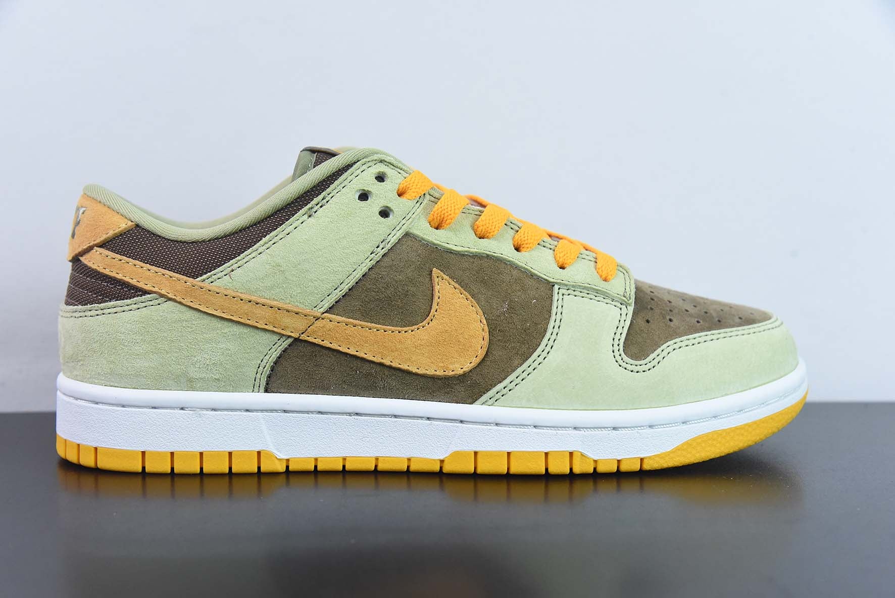 NIKE DUNK LOW "DUSTY OLIVE"" - DH5360-300