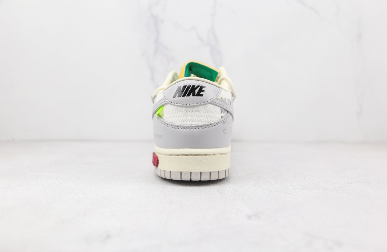 NIKE DUNK  LOW x Off White LOT 25:50