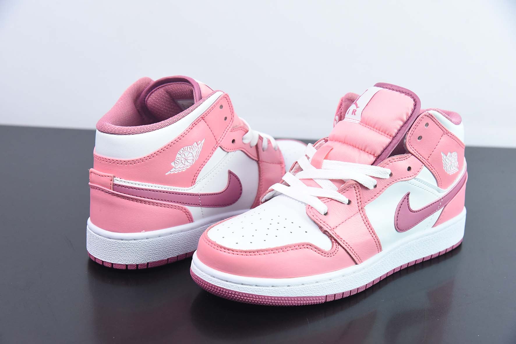 AIR JORDAN 1 MID "DUBLO PINK" - DQ8423-616