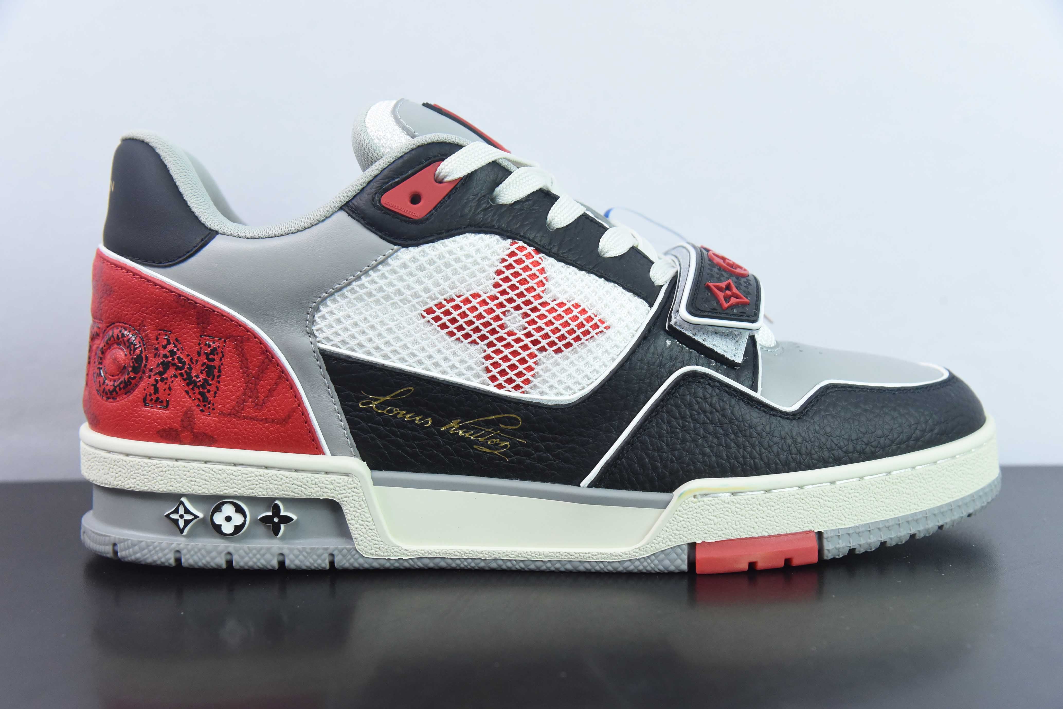 LV TRAINER "BLACK/RED MONOGRAM"