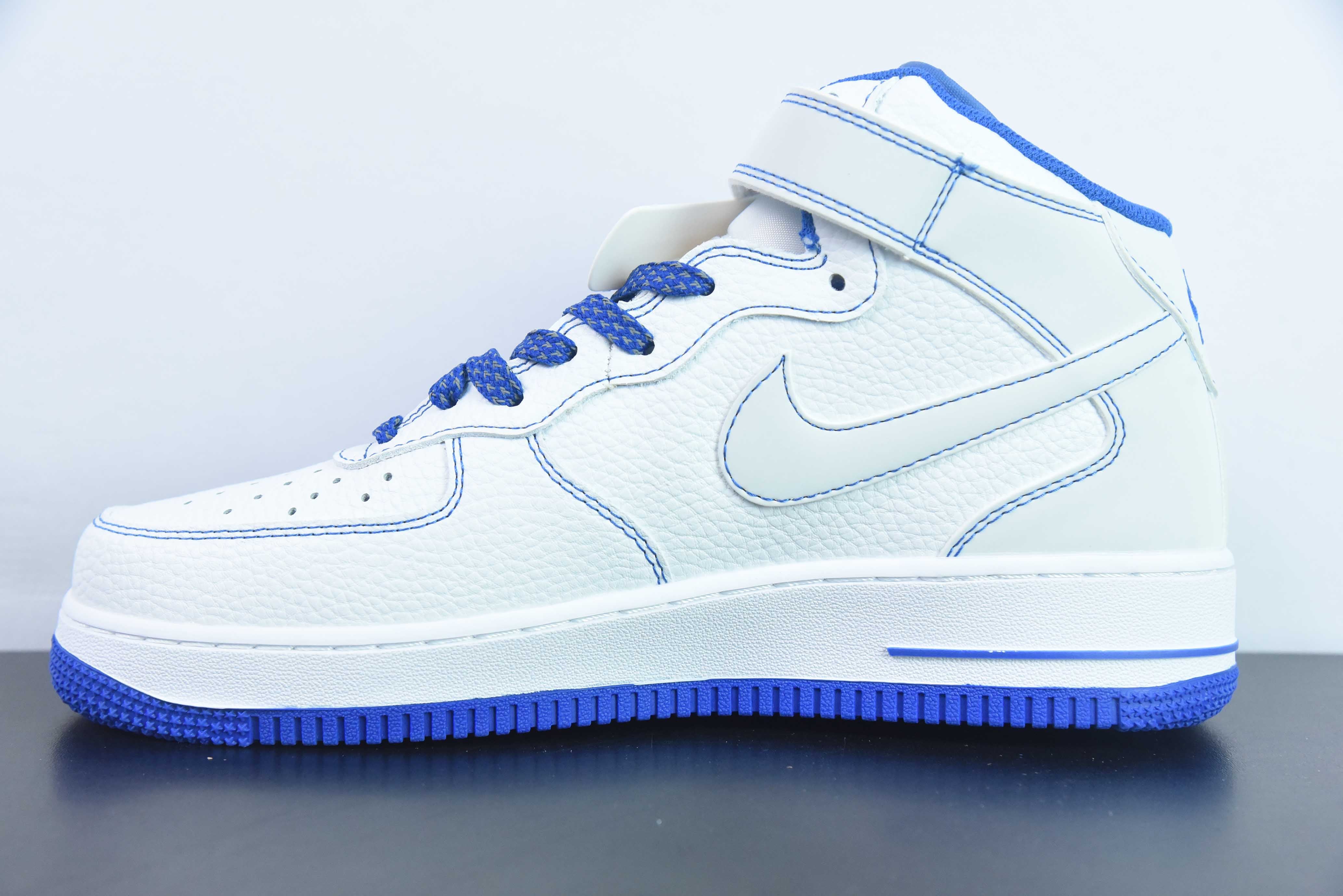 AIR FORCE 1 HIGH "WHITE/BLUE"