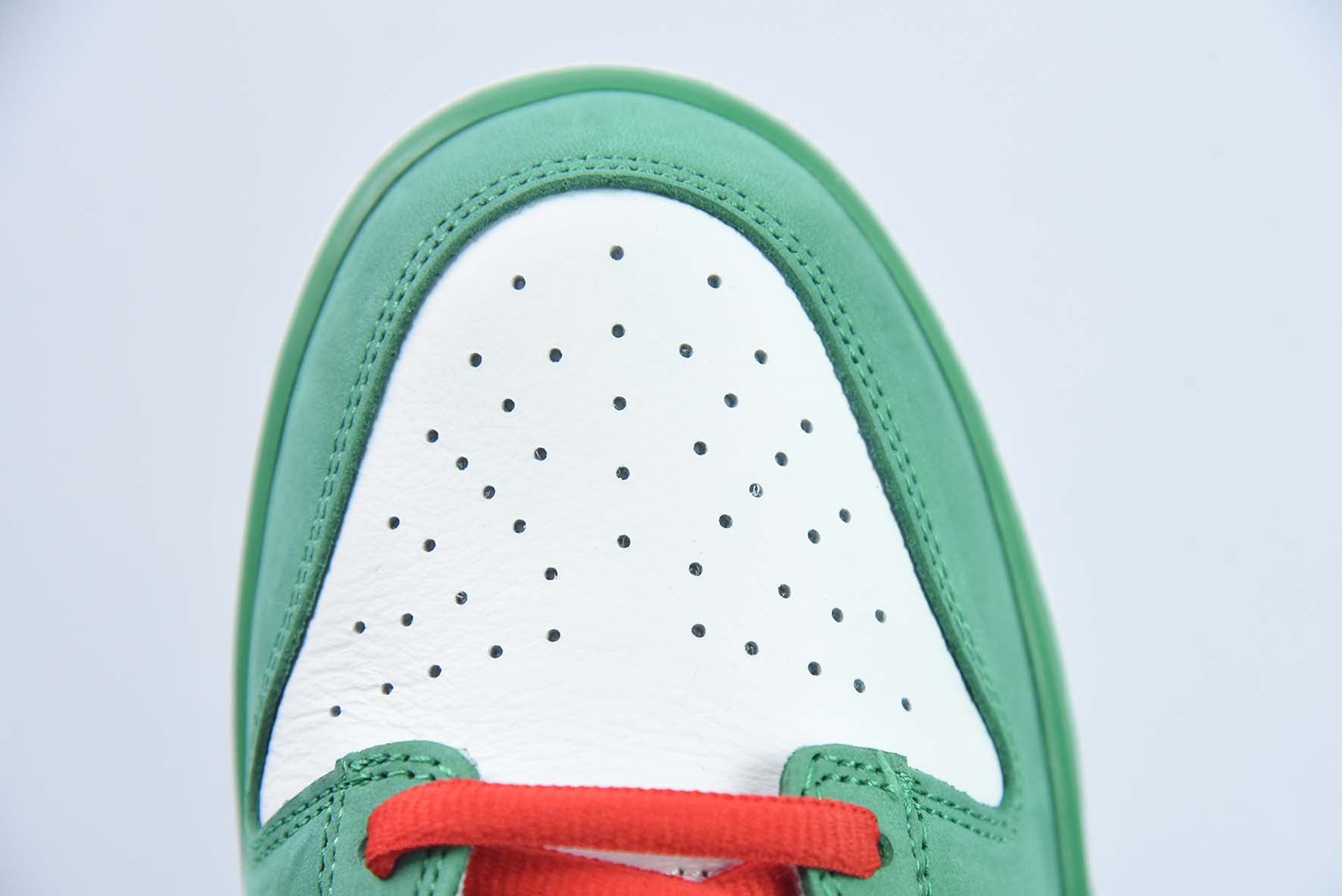 NIKE DUNK LOW PRO SE "HEINEKEN"