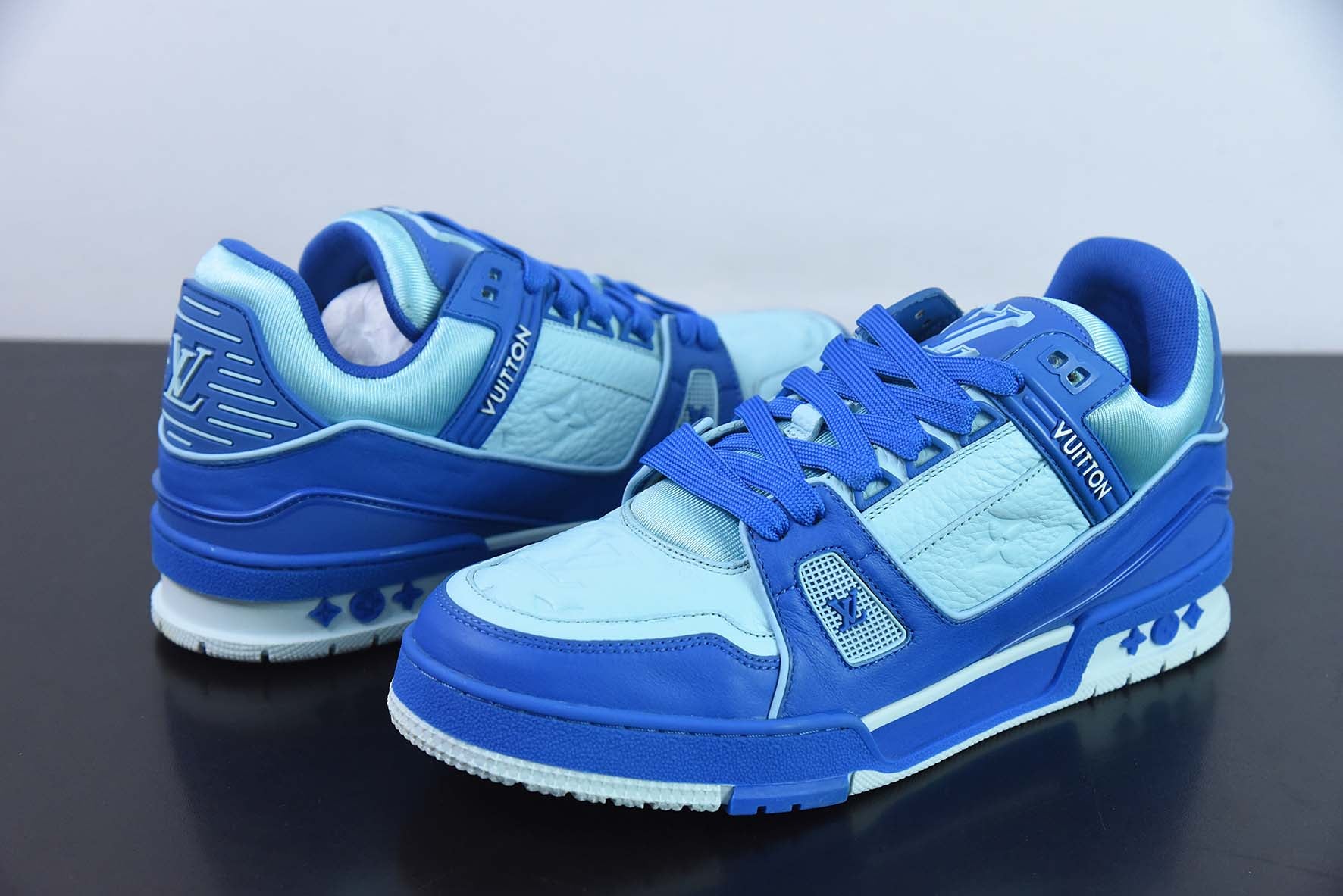 LV TRAINER V1 “BLUE"