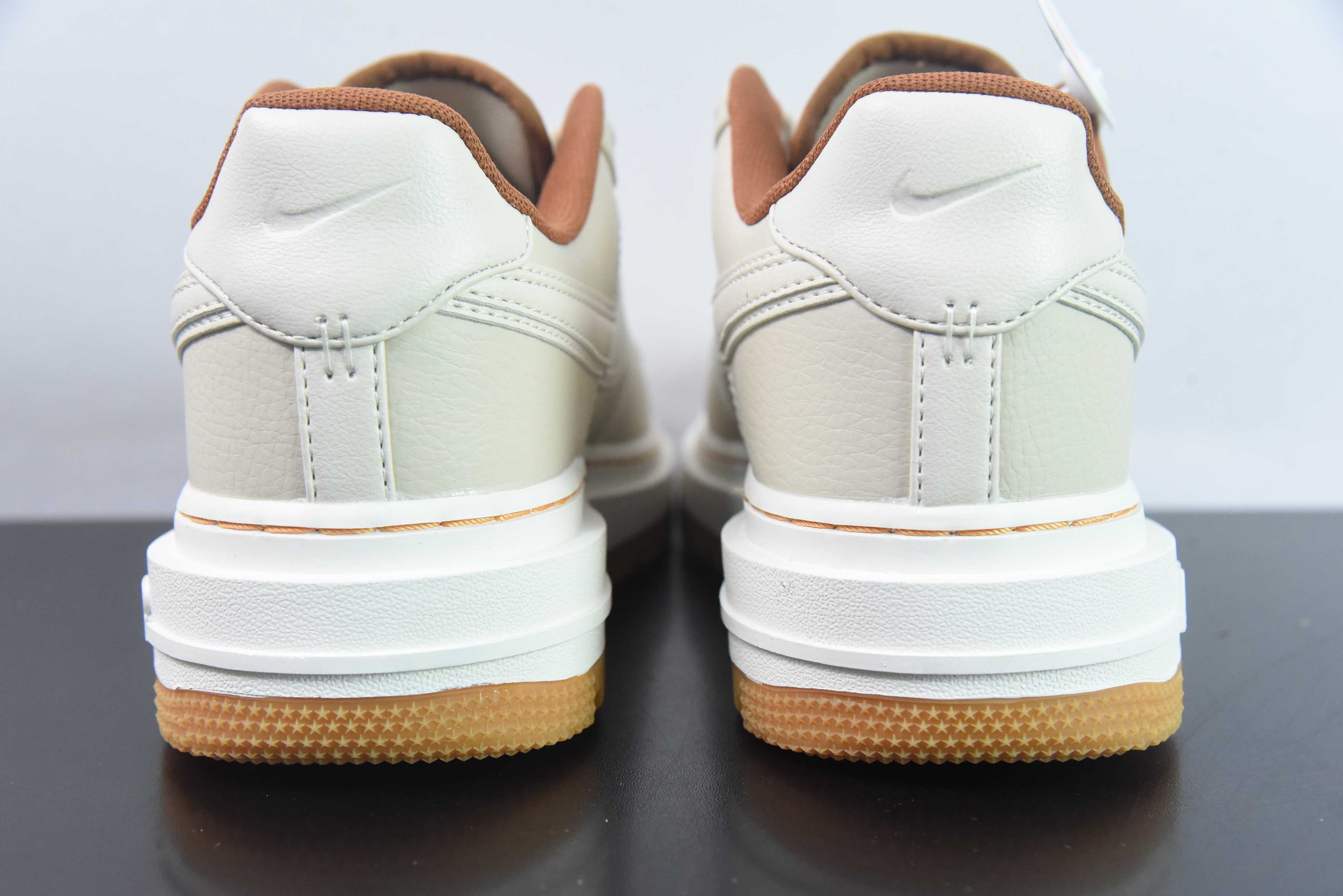 AIR FORCE 1  "LUXE PEARL"