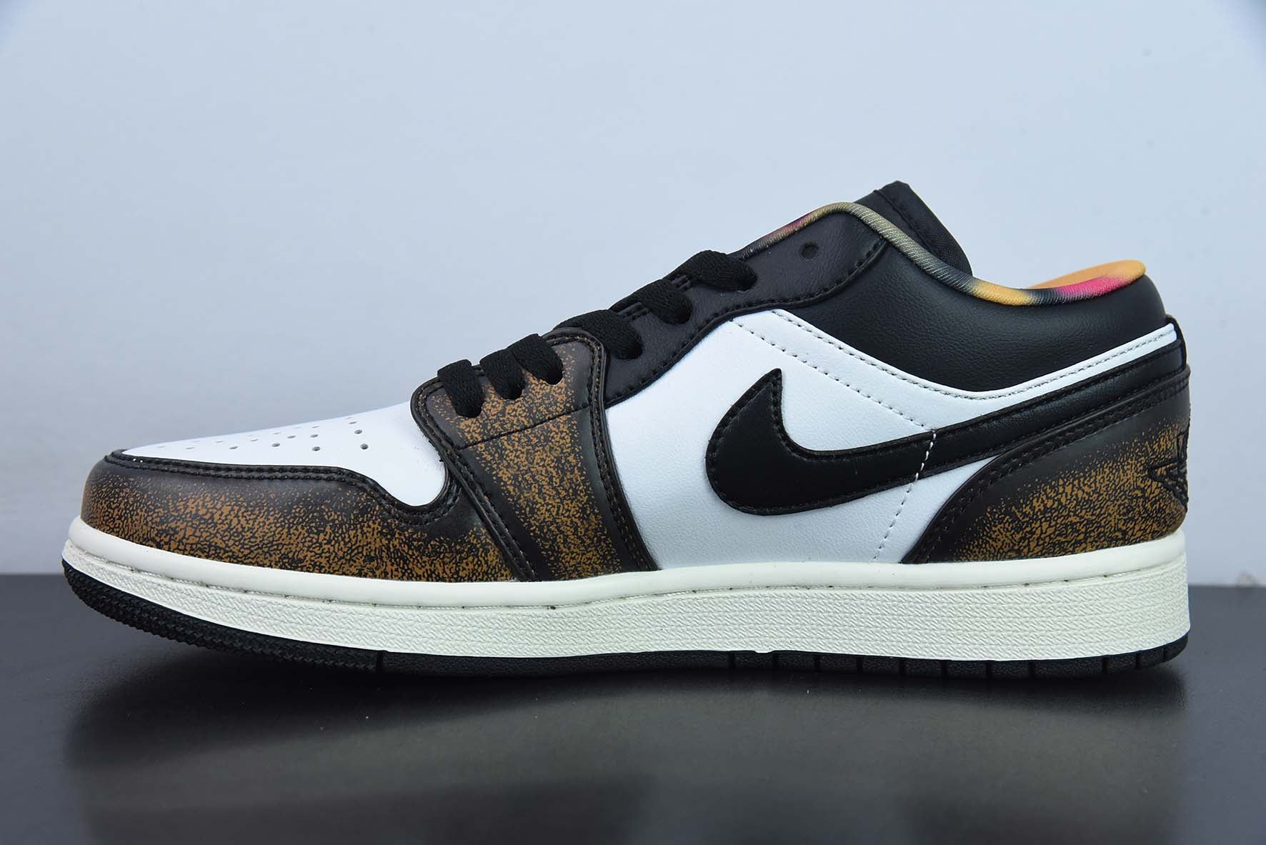 AIR JORDAN 1 LOW  "WEAR AWAY" - DQ8422-001