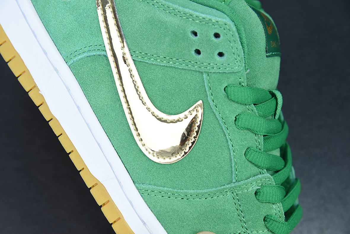 NIKE SB DUNK LOW "ST. PATRICK'S DAY" - BQ6817-303