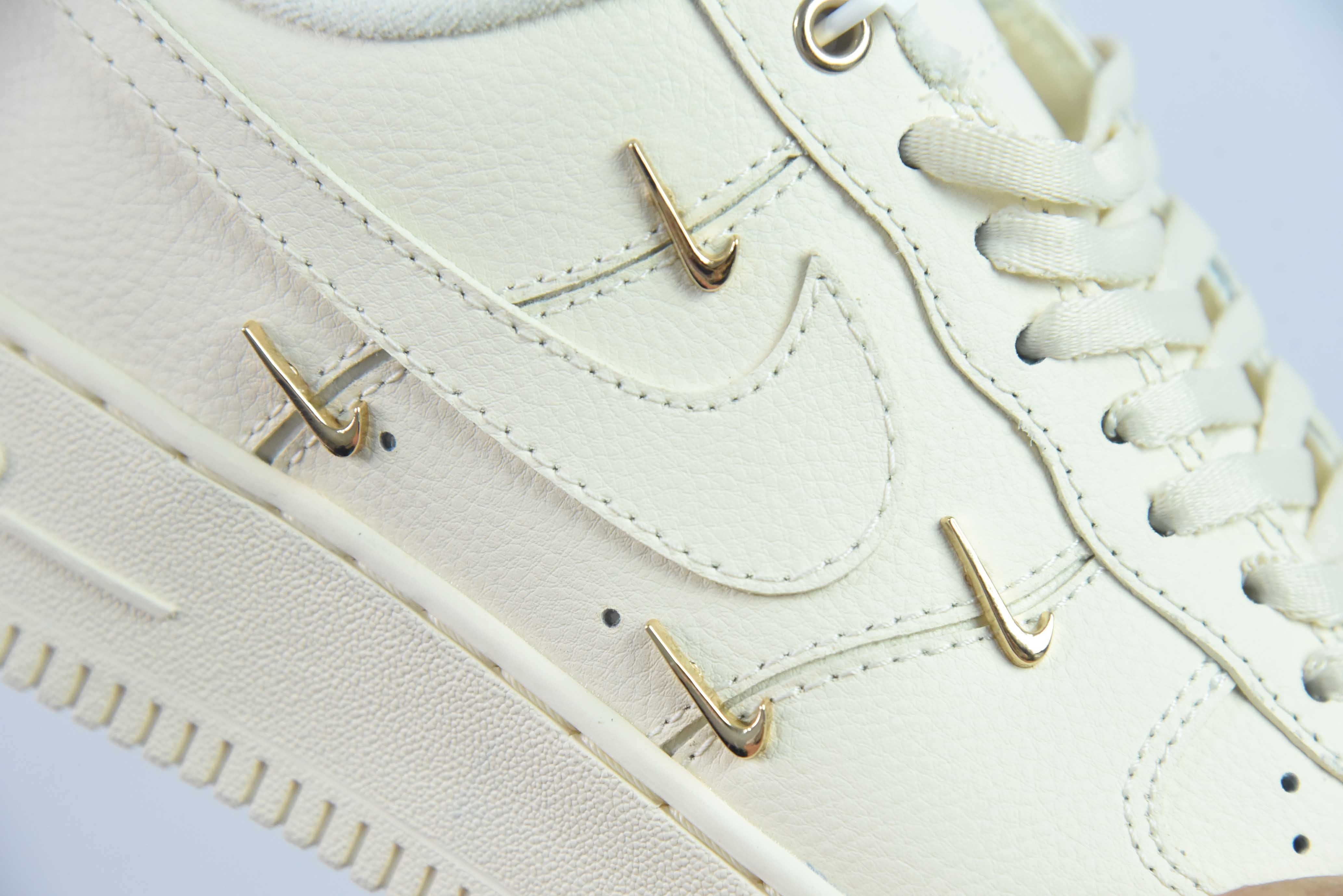 AIR FORCE 1 LOW '07  "TWO SWOOSH GOLD"