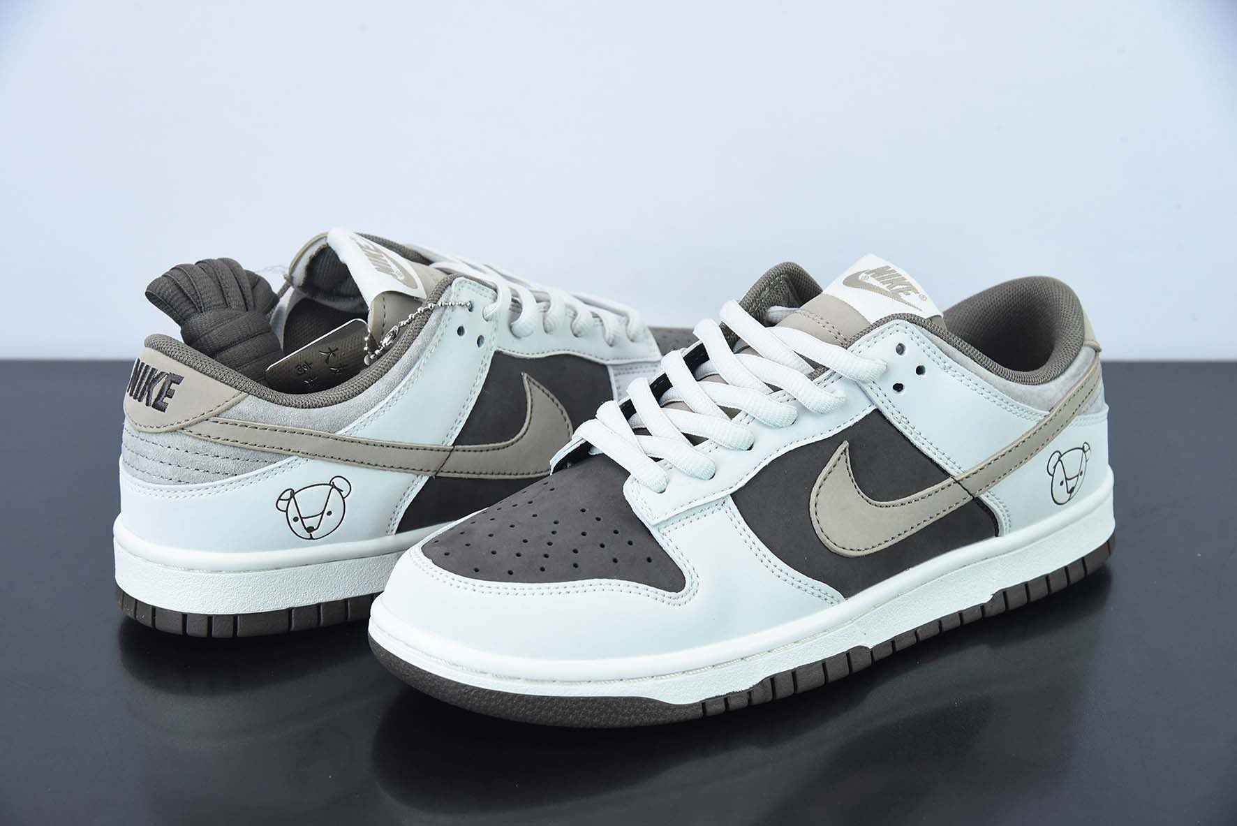 NIKE SB DUNK LOW  "STEAMBOY OST" - LF0039-031