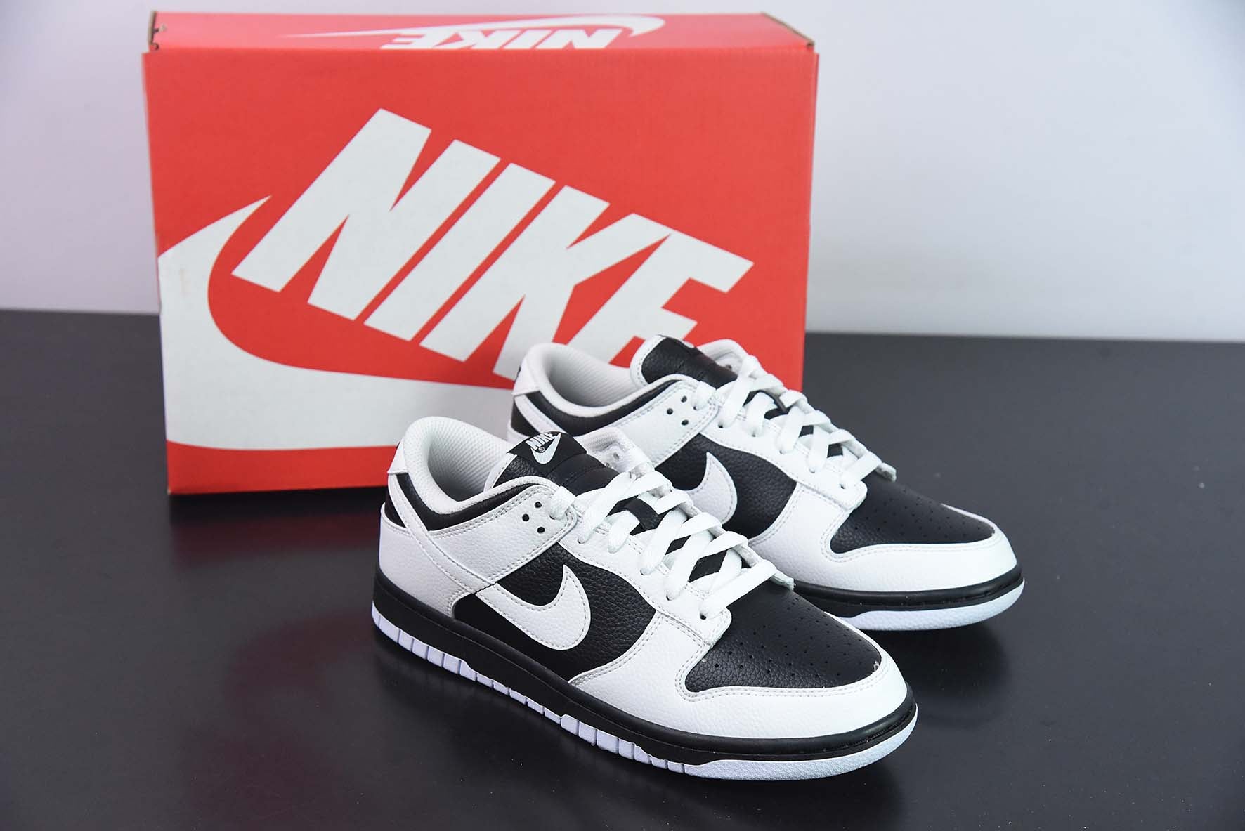 NIKE DUNK LOW "REVERSE PANDA" - FD9064-011