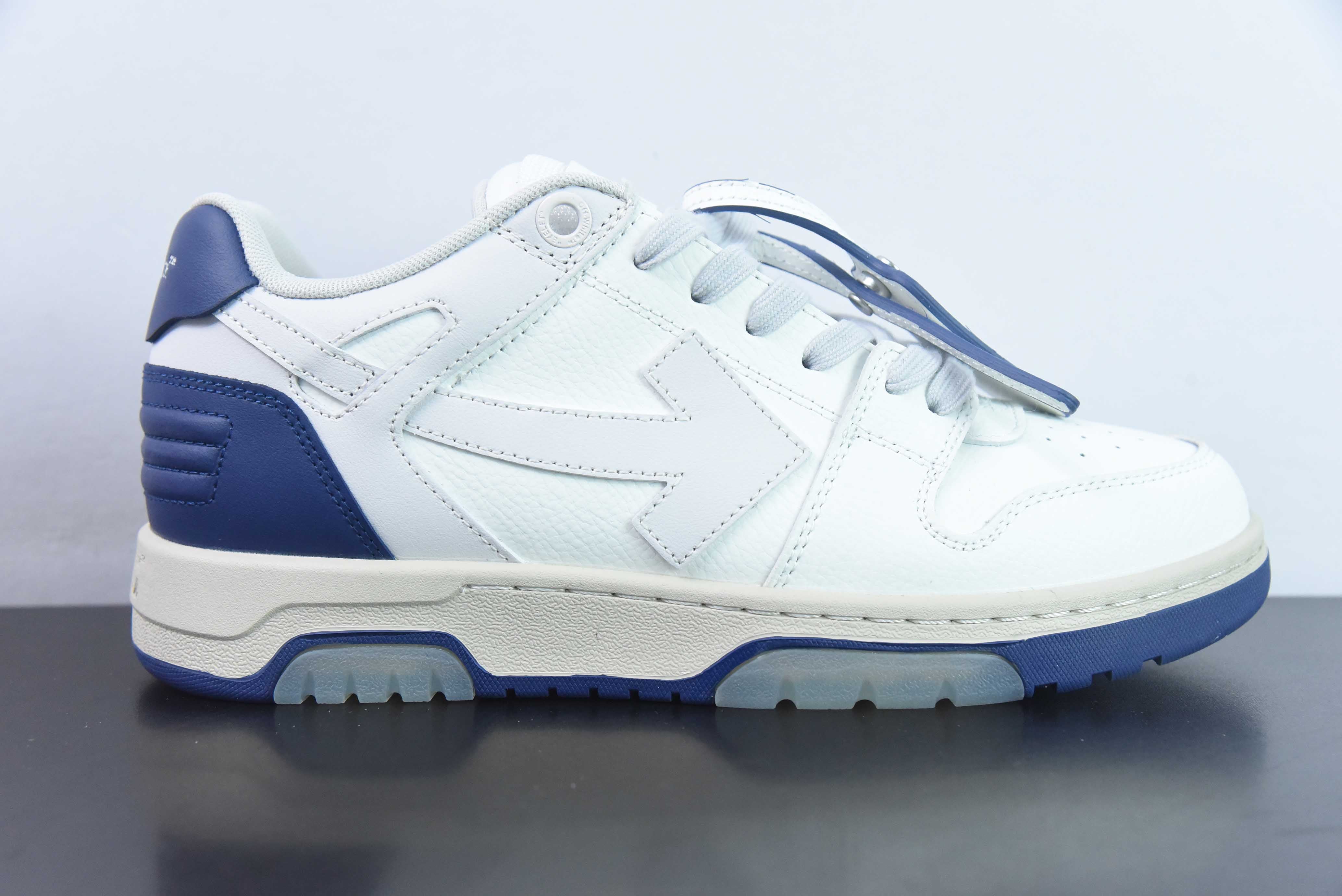 TÊNIS OFF-WHITE "OUT OF OFFICE" WHITE/BLUE