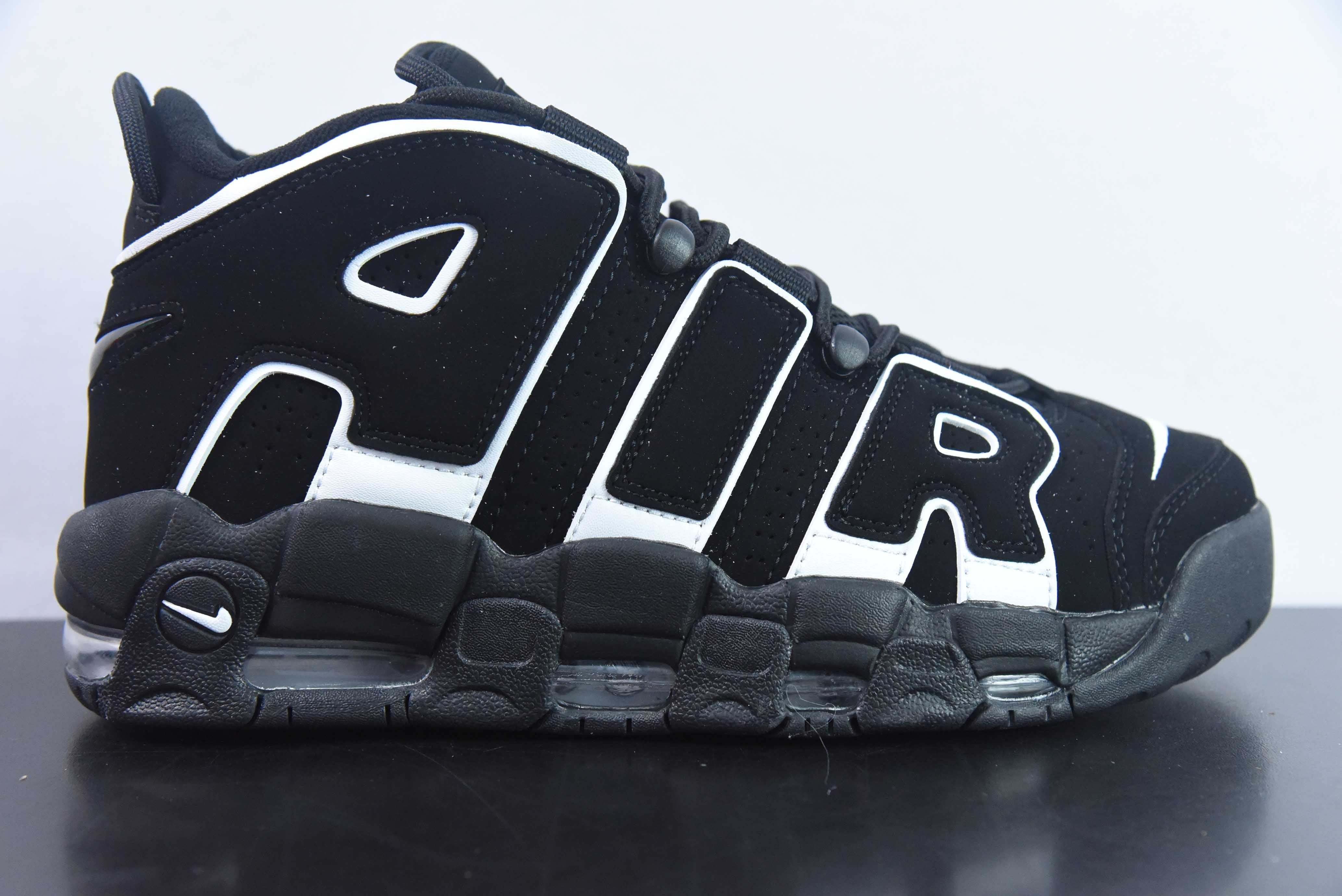 NIKE AIR MORE UPTEMPO 96 - BLACK/WHITE