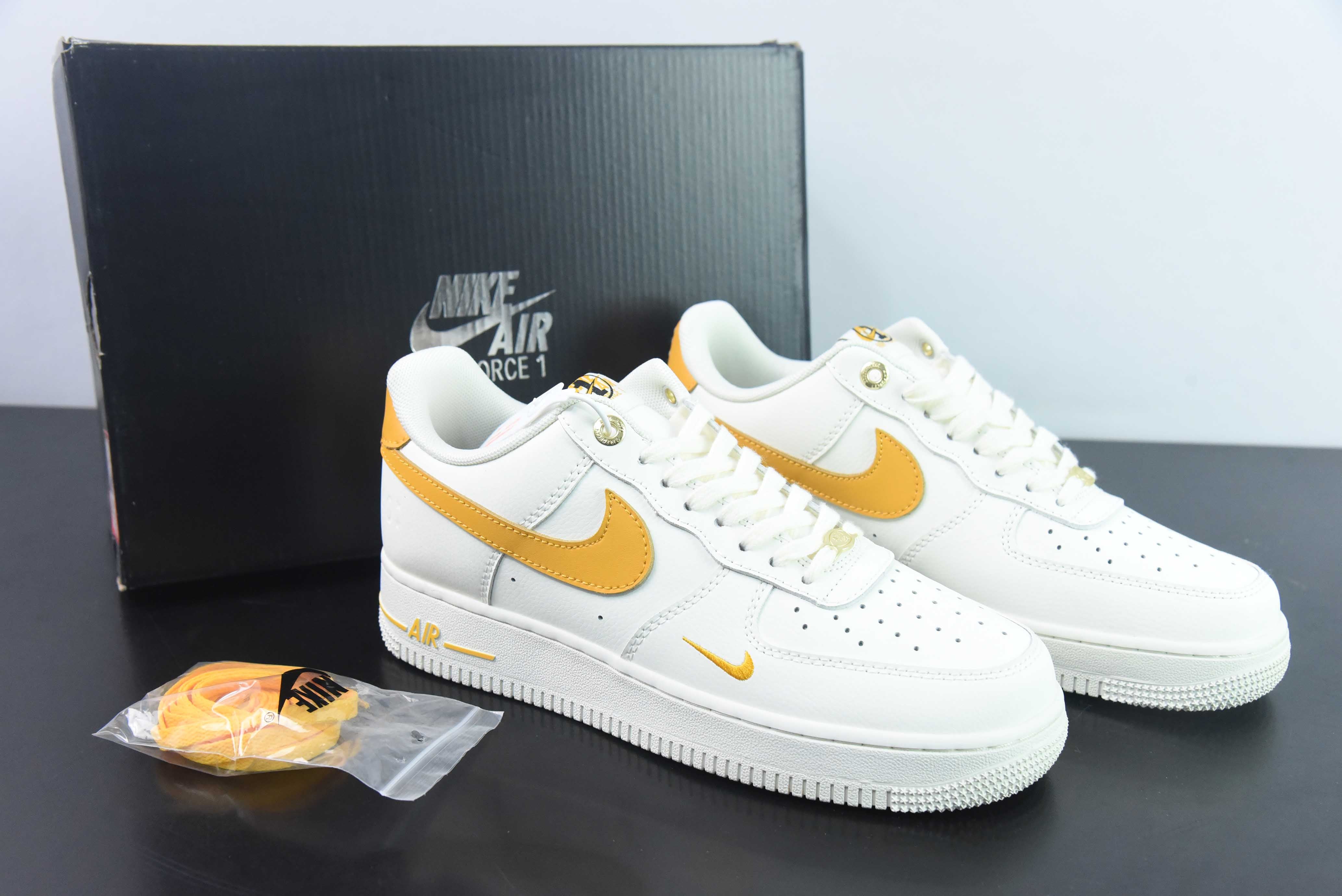 AIR FORCE 1 LOW '07  "NUMBER ONE"