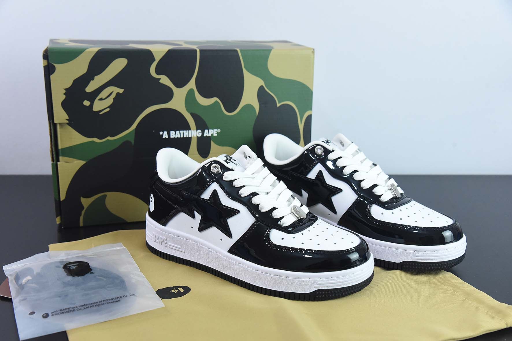 BAPE STA TO LOW "PANDA"