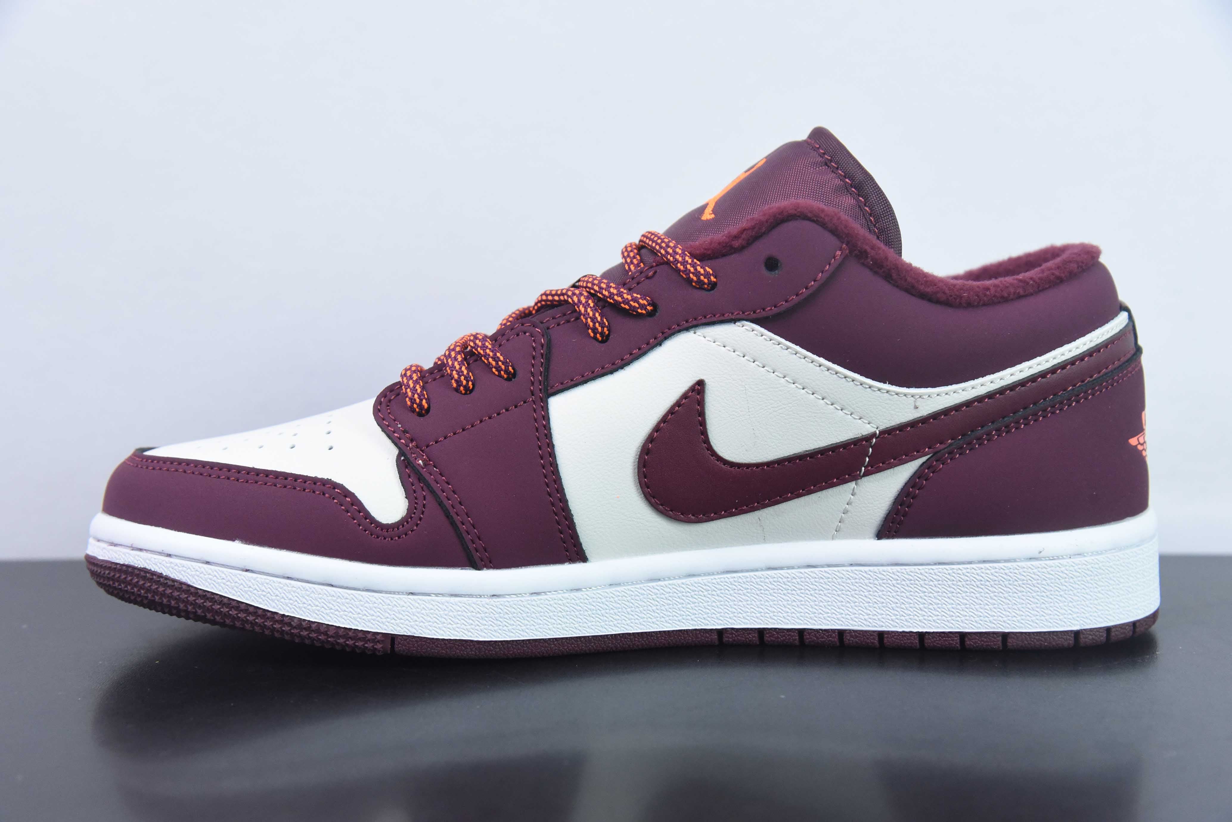 AIR JORDAN 1 LOW "WHITE BORDEAUX"