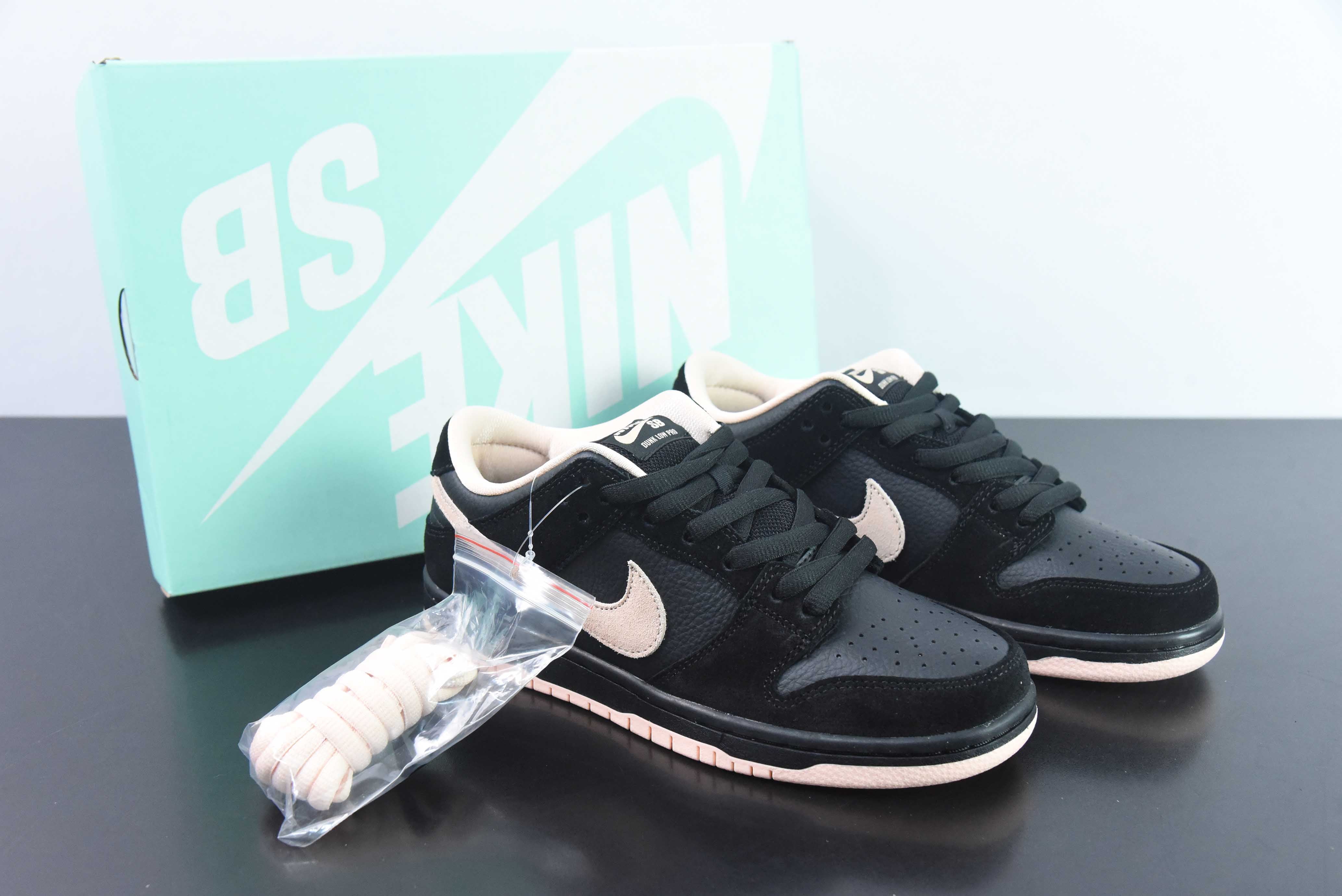 NIKE SB DUNK LOW PRO "PINK FOG"