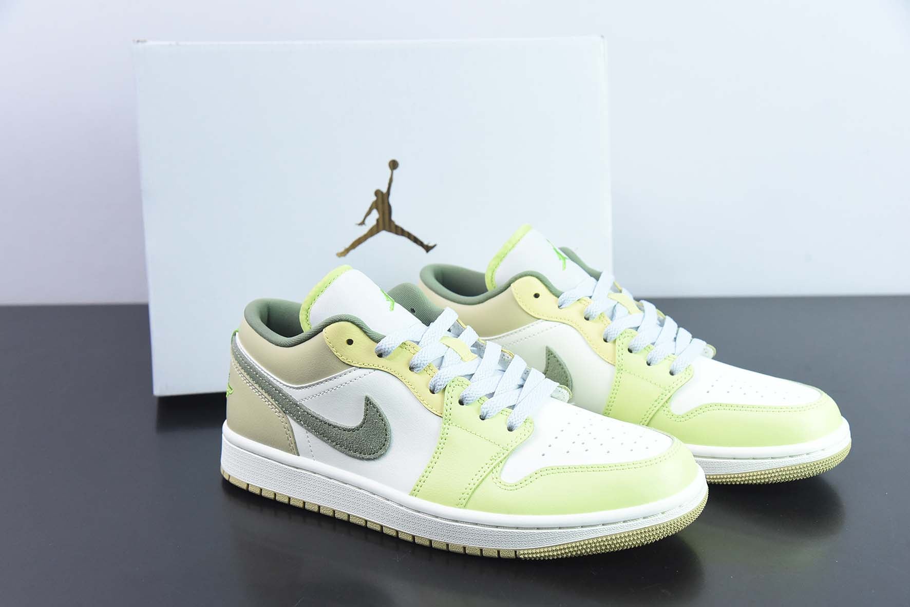 AIR JORDAN 1 LOW "SIT LEMONS" - FD9906-131