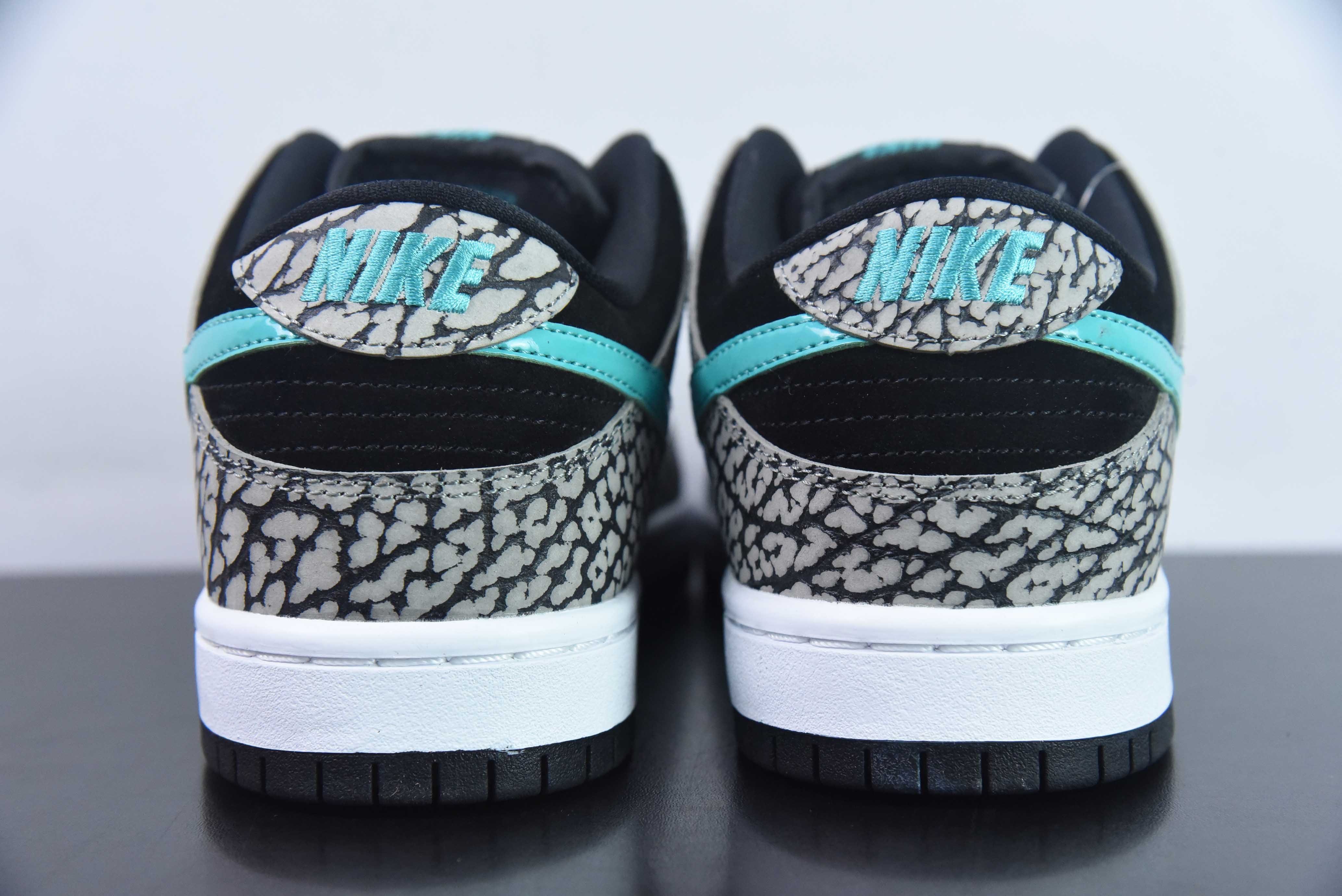 NIKE SB DUNK LOW "CLEAR JADE" - BQ6817-009