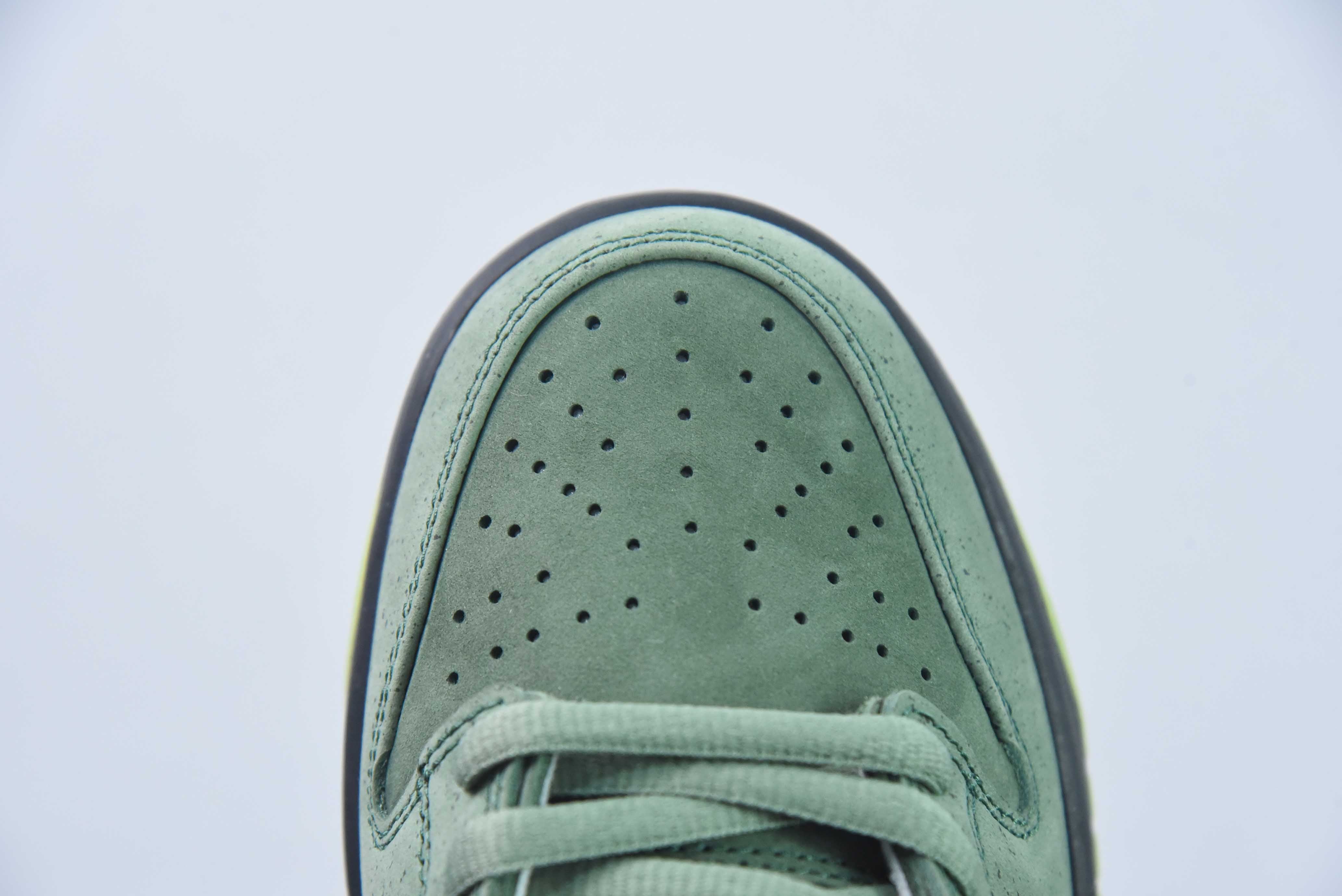 NIKE SB DUNK LOW PRO x CONCEPTS "GREEN LOBSTER" BV1310-337