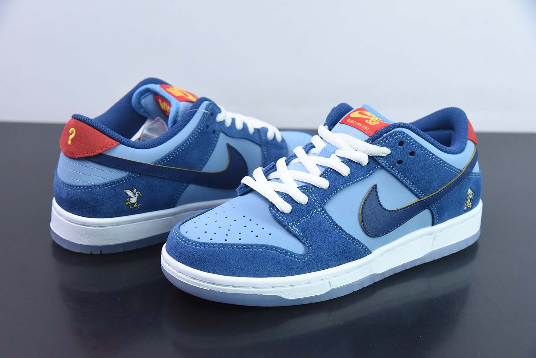 NIKE SB DUNK LOW PRM "WHY SO SAD" - DX5549-400