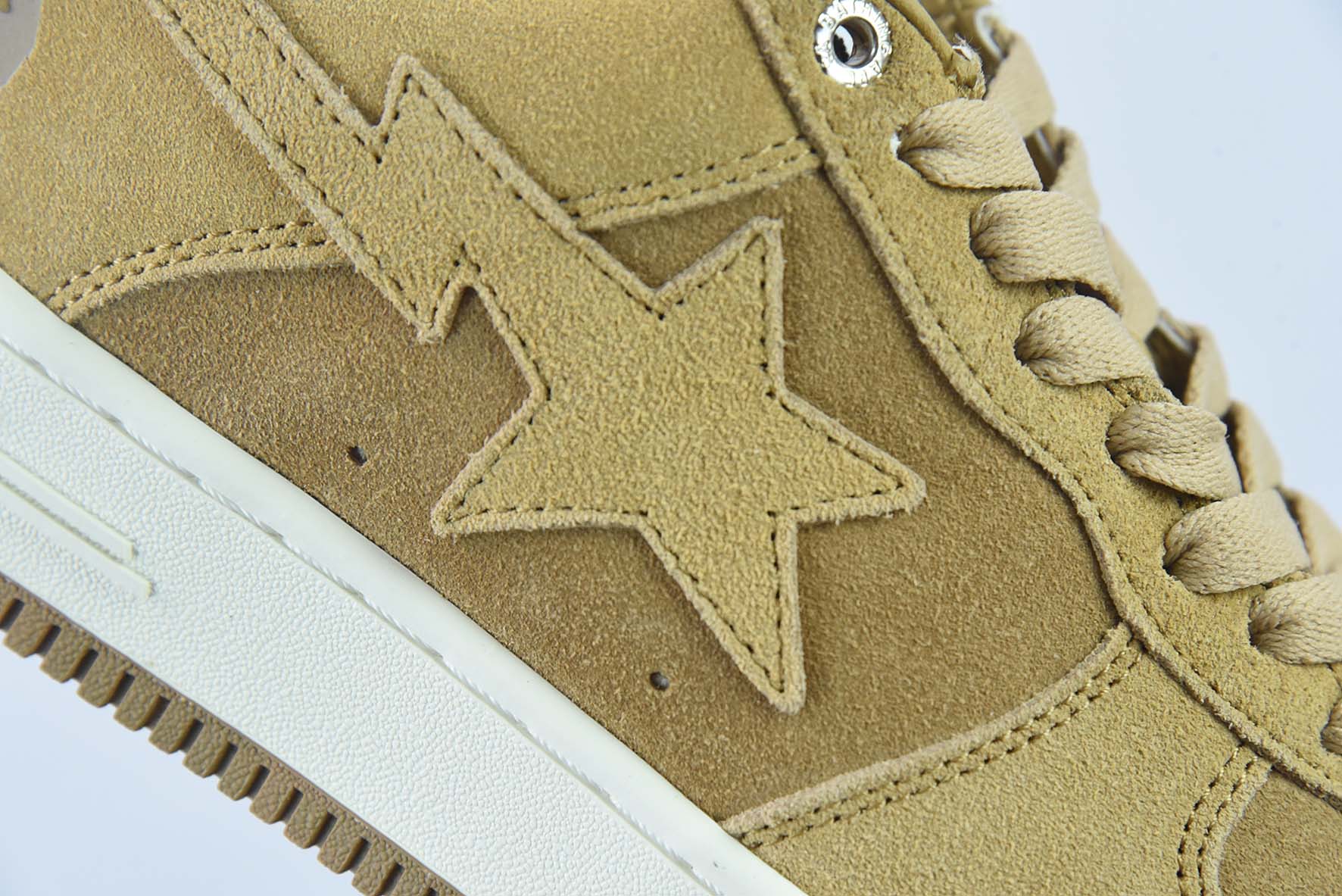 BAPE STA TO LOW "BEIGE"