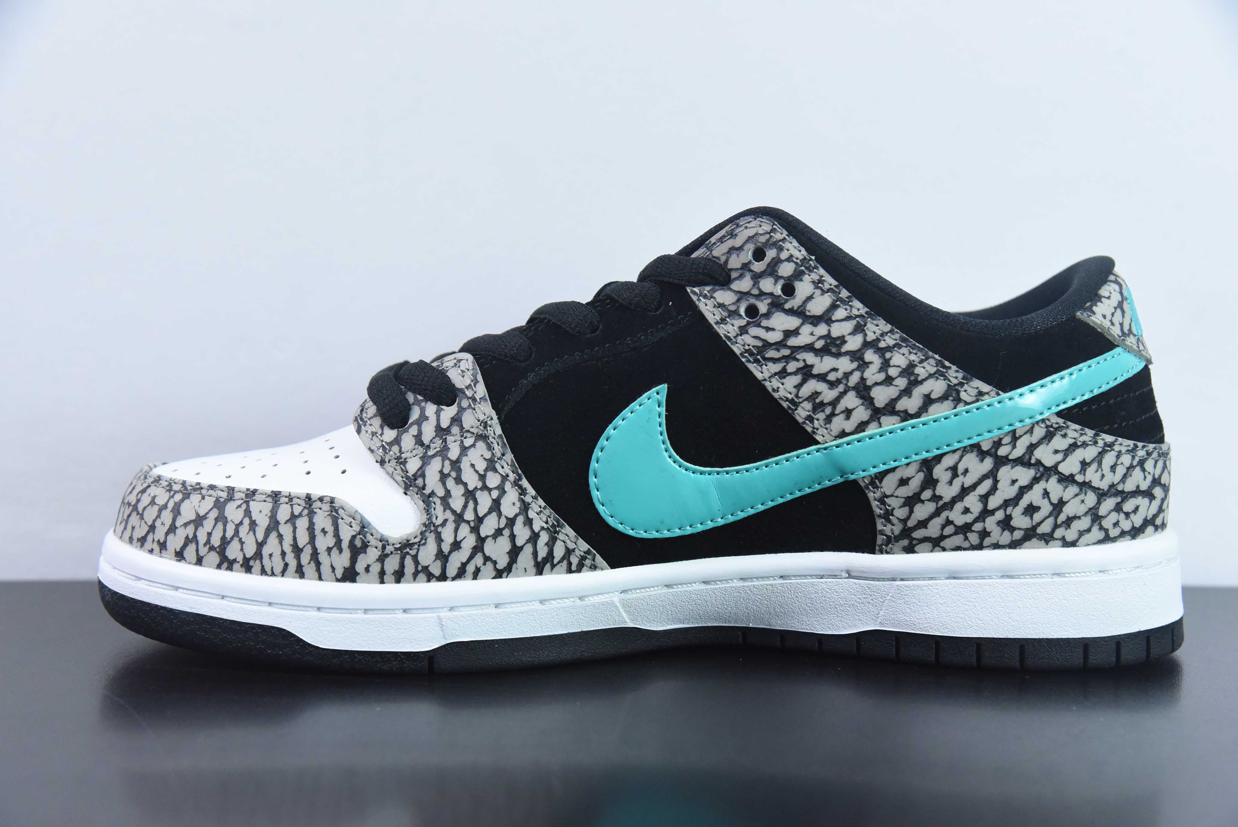 NIKE SB DUNK LOW "CLEAR JADE" - BQ6817-009