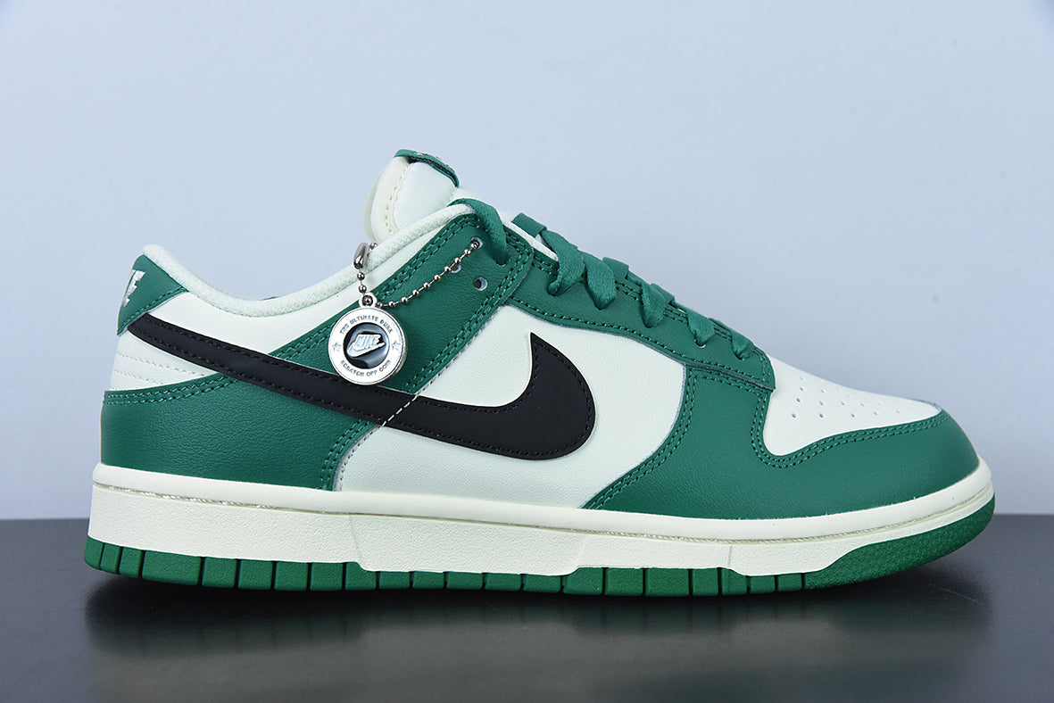 NIKE DUNK LOW "LOTTERY" - DR9654-100