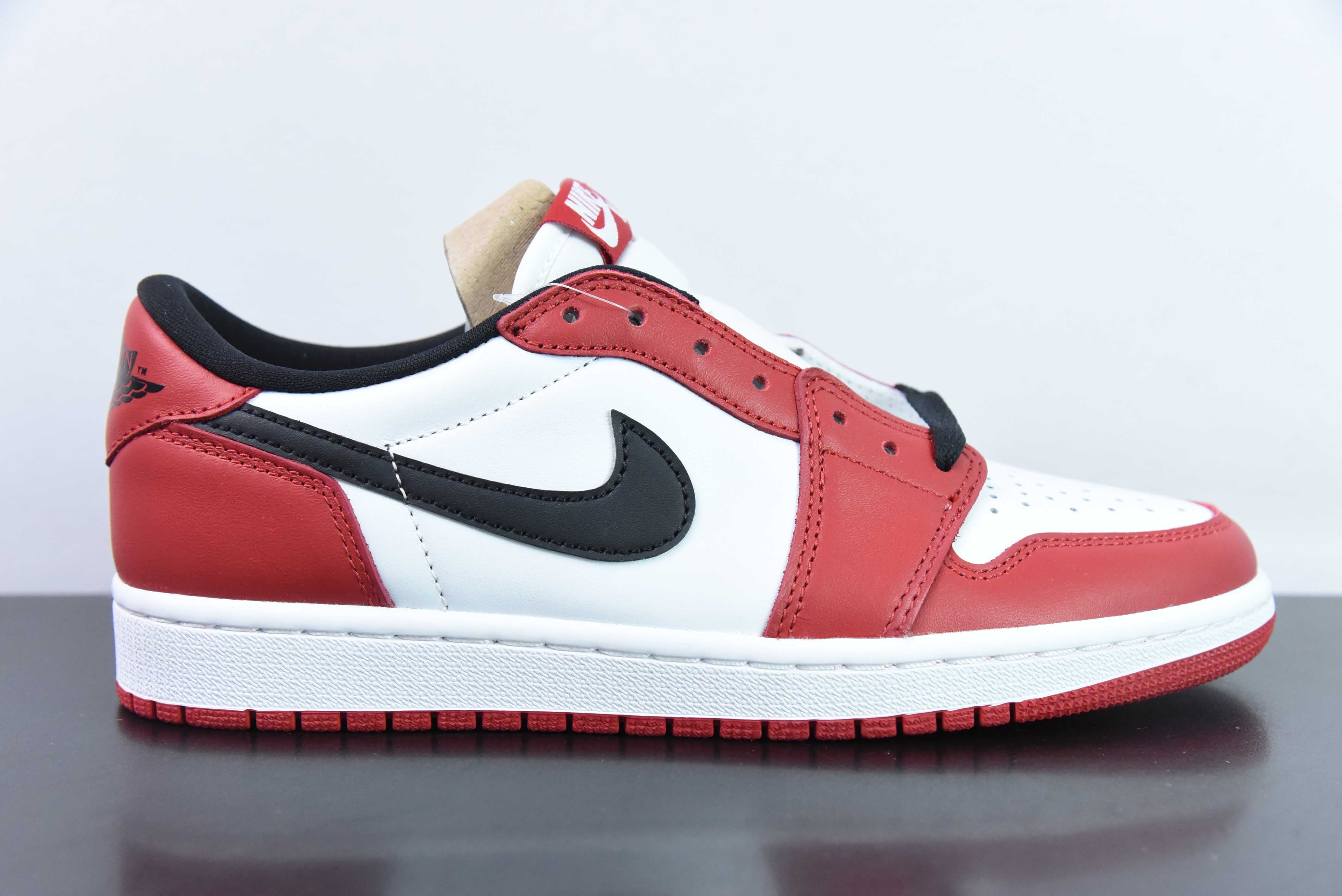 AIR JORDAN 1 RETRO LOW GOLF "CHICAGO"