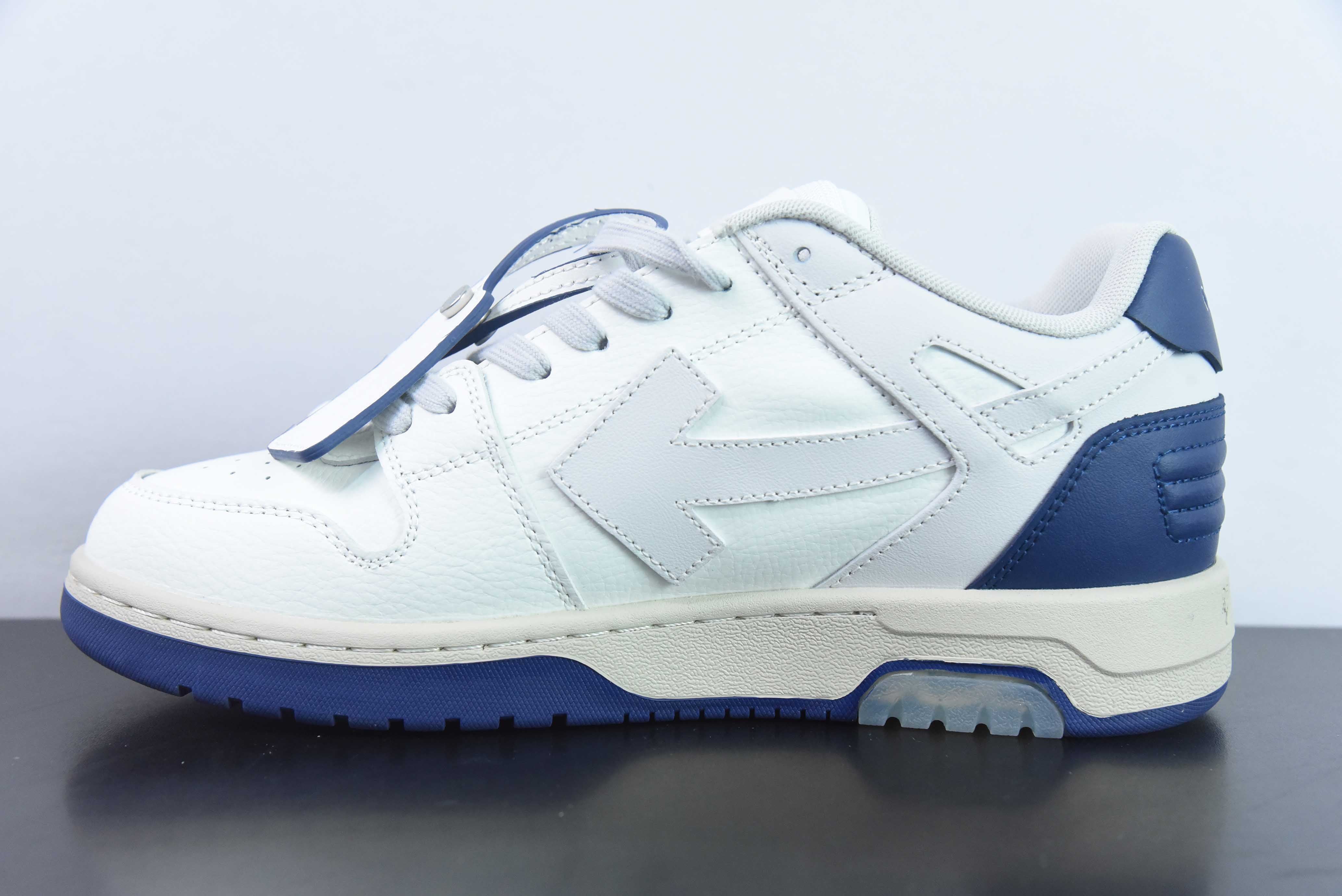 TÊNIS OFF-WHITE "OUT OF OFFICE" WHITE/BLUE